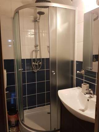 Гостевой дом Briza de Munte Бран Двухместный номер с 1 кроватью и собственной ванной комнатой-2